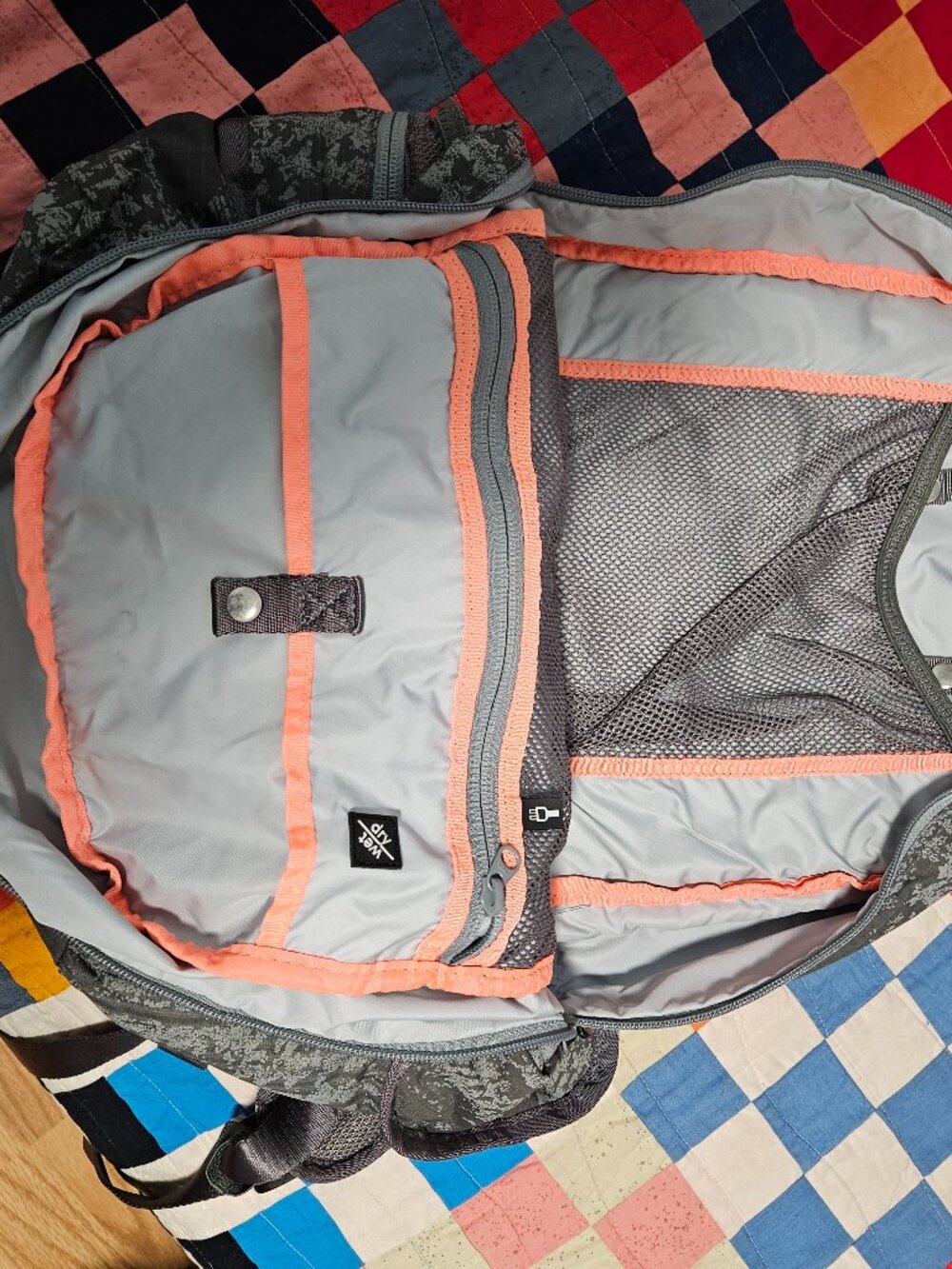 Lululemon backpack - Picture 4 of 9